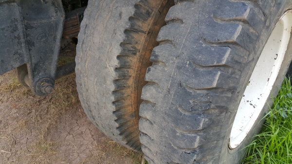 ขายรถพ่วง 18 ล้อ 2 เพลา กระบะเหล็ก อู่.สามมิตรล๊อนเฉียง ISUZU 270 ปี.46  รถใช้งาน ราคา.1650000 ต่อรอง