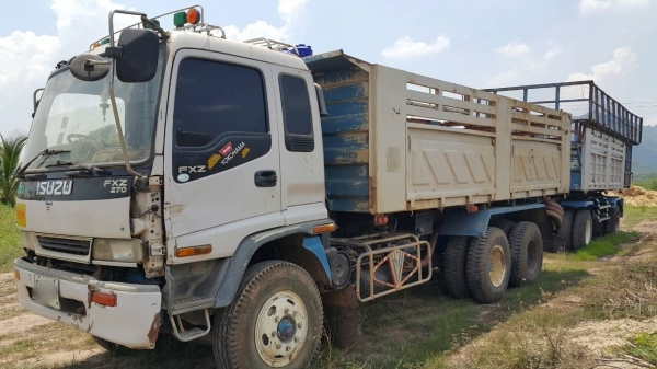 ขายรถพ่วง 18 ล้อ 2 เพลา กระบะเหล็ก อู่.สามมิตรล๊อนเฉียง ISUZU 270 ปี.46  รถใช้งาน ราคา.1650000 ต่อรอง