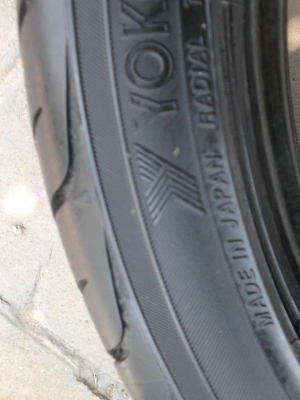 205/45R17 YOKOHAMA S-drive   มี 2 เส้น   TEL.081-427-3941