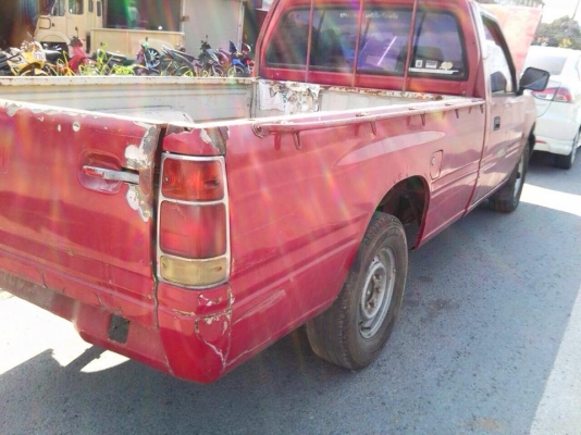 ขายคู่ครับ  อีชุชุ  TFR90ปี36  สีขาว    TFR87 ปี34 สีแดง  รถประมูลครับ  เอกสารต้องรอ30วัน  ราคา185000ต่อรองนิดหน่อย