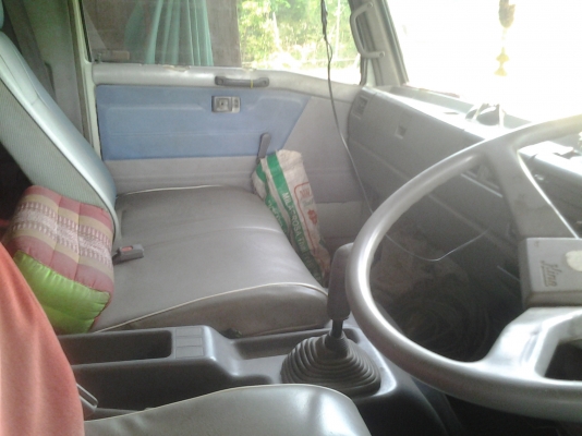 ขายตามสภาพหกล้อฮีโนFBเครื่อง120แรงสภาพสวยเครืองดี ขายตามสภาพหกล้อฮีโนFBเครื่อง120แรงสภาพสวยเครืองดี