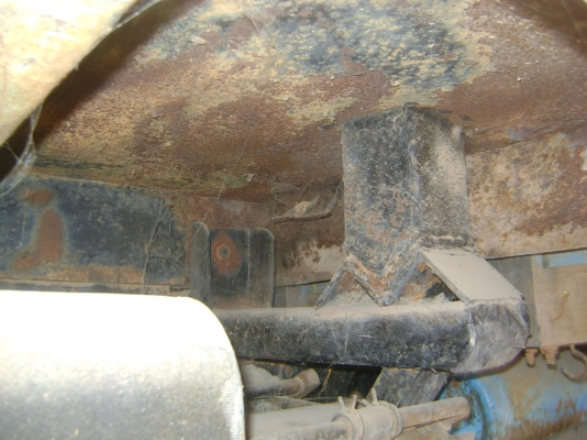 เครื่อง 6 BB 145แรง(((ไม่มี ทะเบียน )) รถตามภาพ ขึ้น 200ได้  ราคา  225,000 บาท