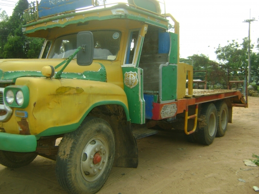 เครื่อง 6 BB 145แรง(((ไม่มี ทะเบียน )) รถตามภาพ ขึ้น 200ได้  ราคา  225,000 บาท