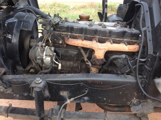 ISUZU Rocky6ล้อ( FTR ห้างแท้)  ยาว7.2 ม. เบรคจิ๊ฟฟี่ พวงมาลัยพาว์เวอร์ เครื่องดี ขับดี ครัทซีสวย พื้นปูเหล็ก รั้วแป๊บสูง ขาย 650,000 บาท