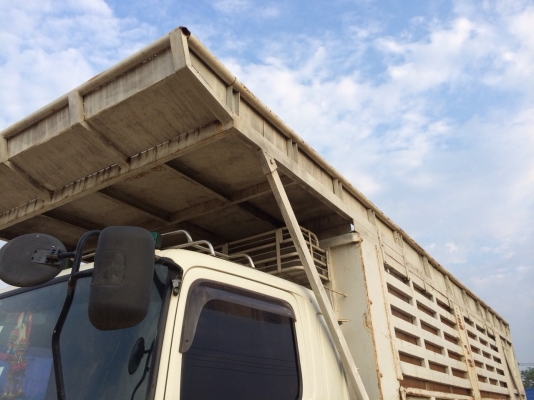 ขายกะบะไม่ดั้มยาว6.20เมตร พร้อมคอกใส่อ้อย ราคาถูก