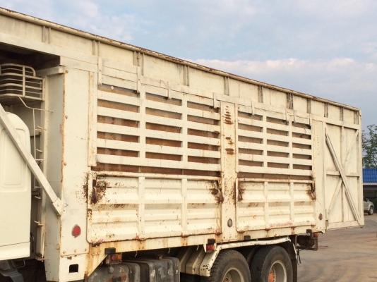 ขายกะบะไม่ดั้มยาว6.20เมตร พร้อมคอกใส่อ้อย ราคาถูก