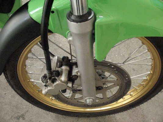 KAWA LEO STAR สภาพหนึ่งในร้อย KAWA LEO STAR สภาพหนึ่งในร้อย