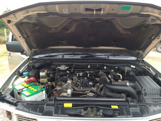 ขาย นาวาร่า ตอนเดียว สภาพโชว์รูม ราคาเบาๆครับ