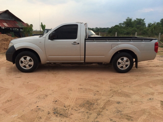 ขาย นาวาร่า ตอนเดียว สภาพโชว์รูม ราคาเบาๆครับ