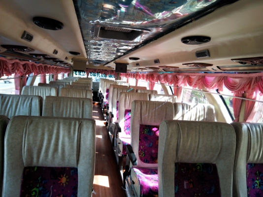 ขายรถบัส 10 ล้อ 2 ชั้นแอร์ HINO เครื่อง F17D 8 สูบ 520 แรงม้า 2 ชั้นปี 2554 ราคา 2300000