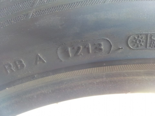 ขายยาง AURORA RH 08 265 50 20 ปี 13