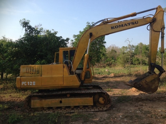 รถถูกพร้อมใช้ Komatsu PC120-3