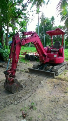 แมคโครเล็ก ยี่ห้อ ยันมาร์ ivo 27 รุ่น 5 ปั้มนิ้ว 26 แรง มีลายแย็ก ขายพร้อมสาลี่ สนใจติดต่อโดยตรง 082-7156698 และ 0982617875 คุณติ๊ก