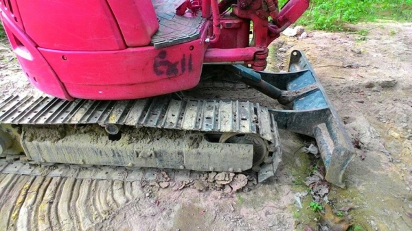 แมคโครเล็ก ยี่ห้อ ยันมาร์ ivo 27 รุ่น 5 ปั้มนิ้ว 26 แรง มีลายแย็ก ขายพร้อมสาลี่ สนใจติดต่อโดยตรง 082-7156698 และ 0982617875 คุณติ๊ก แมคโครเล็ก ยี่ห้อ ยันมาร์ ivo 27 รุ่น 5 ปั้มนิ้ว 26 แรง มีลายแย็ก ขายพร้อมสาลี่ สนใจติดต่อโดยตรง 082-7156698 และ 0982617875 คุณติ๊ก