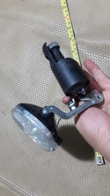 ไดนาโม...ปั่นไฟ+โคม