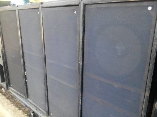 ตู้ลำโพง ใช้ออกงานอยู่ ตู้ลำโพง ใช้ออกงานอยู่