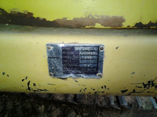 ขายแบคโฮ KOMATSU PC200-6 เอกสารเล่มทะเบียน รถใช้งานอยู่ทุกวัน เครื่องแน่น ปั้มแรง เอวแน่นไม่หลวม แทรคดี ราคาต่อรองได้ครับ
