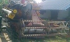 ขายด่วน รถเกี่ยวข้าวศักดิ์พัฒนา รุ่น บิ๊ก 37 เครื่องยนต์ 220 HP 6D17 เครื่องแน่นแรงดีไม่มีเยิ้ม อุ้ม 2.5 ตัน ปั๊มไดกิ้นเบอร์ 23 ช่วงล่างตัวเดิน 200 สภาพดีมากครับ พร้อมใช้งานได้เลย ราคาต่อรองได้ครับ