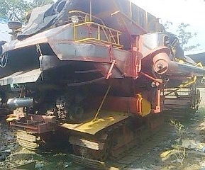 ขายด่วน รถเกี่ยวข้าวศักดิ์พัฒนา รุ่น บิ๊ก 37 เครื่องยนต์ 220 HP 6D17 เครื่องแน่นแรงดีไม่มีเยิ้ม อุ้ม 2.5 ตัน ปั๊มไดกิ้นเบอร์ 23 ช่วงล่างตัวเดิน 200 สภาพดีมากครับ พร้อมใช้งานได้เลย ราคาต่อรองได้ครับ