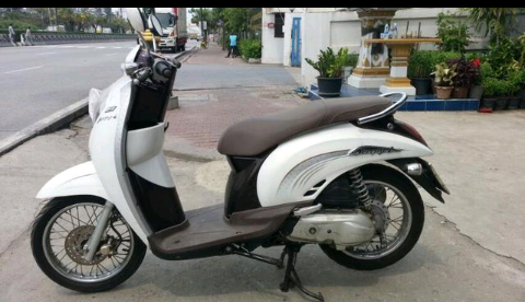 scoopy 110i  วิ่งน้อย ราคา 18000
