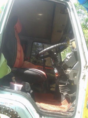 10 ล้อเพลาเดียว หลังถนนวาง เครื่อง 195 แรง FVM12MY-3602950 รถสภาพสวย เพลาใหญ่