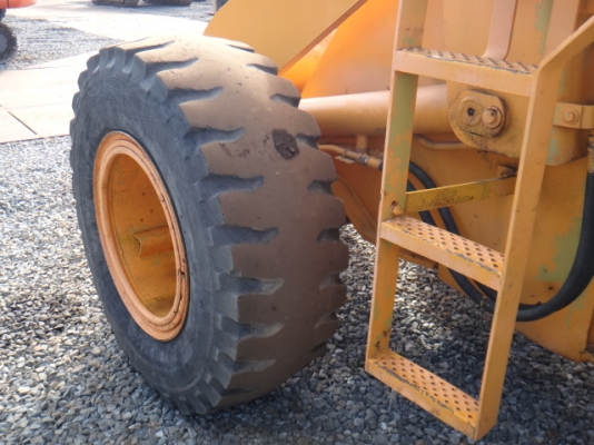 ขายรถตัก KOMATSU 520 ขายรถตัก KOMATSU 520