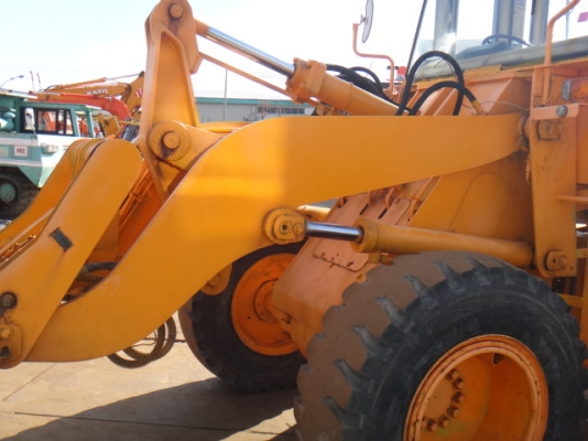 ขายรถตัก KOMATSU 520 ขายรถตัก KOMATSU 520