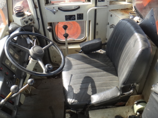 ขายรถตัก KOMATSU 520 ขายรถตัก KOMATSU 520