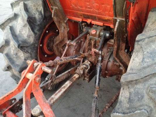 แทรคเตอร์ คูโบต้า L4708 พร้อมใบดันดินและโรตารี่