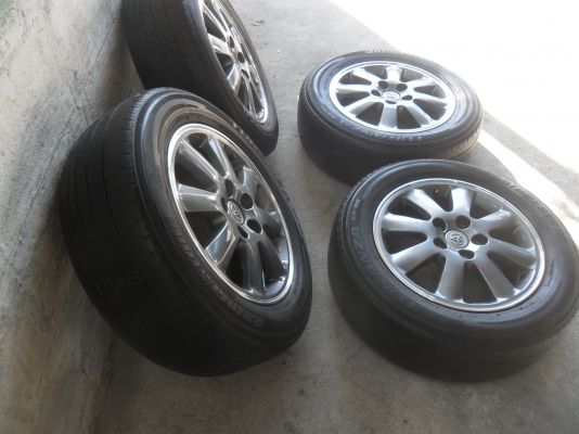 ล้อแม็ก 16นิ้ว 5รู โตโยต้า แคมรี่ พร้อมยาง สวยๆ 4 ล้อ ราคา 6000 บาท ล้อแม็ก 16นิ้ว 5รู โตโยต้า แคมรี่ พร้อมยาง สวยๆ 4 ล้อ ราคา 6000 บาท