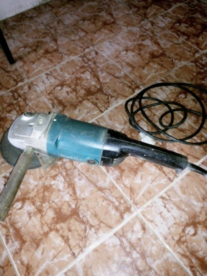 ขายหินเจียร Makita  7  นิ้ว