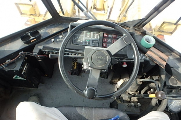 ขายรถตัก TCM 835-2 ขายรถตัก TCM 835-2