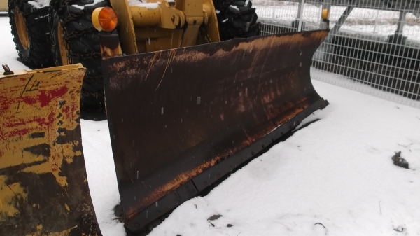 รถตัก 510 # 1**** 1982YR 3,143HR Tel : 098-858-5524 สามภพ ครับ รถตัก 510 # 1**** 1982YR 3,143HR Tel : 098-858-5524 สามภพ ครับ