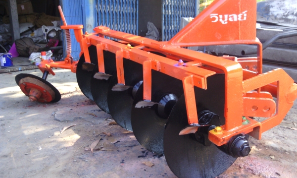 หาง 5 ใบ 20 ตราช้าง ใส่ 36-49 ต่อรองได้  ขายได้ขายเลยครับ