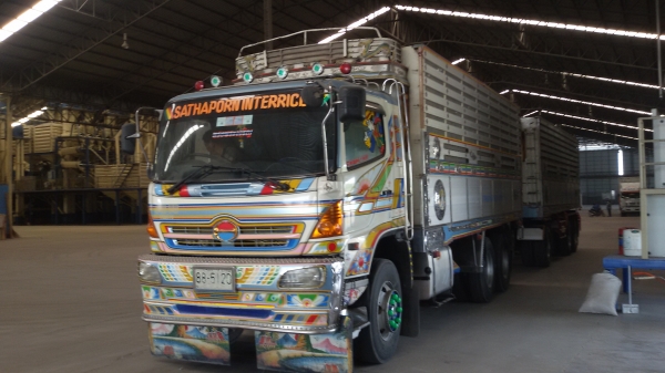 ฝากขายรถฮีโน320กระบะเนียมอู่เบิ้มพ่วงแม่ลูกดั้ม