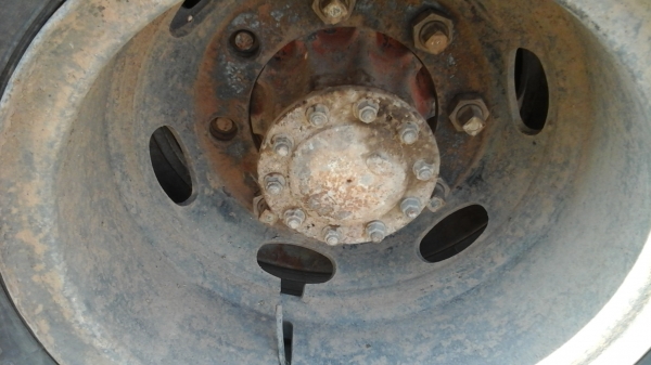 ขายรถสิบล้อFM177เครือง175แรง2เพลารถบรรทุกนํ้า15000ลิตร