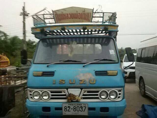 6 ล้อกระบะรั้ว 100 แรง ISUZU KS21-7734377 ปี 2522 เดรื่องดี คัสซีสวยใช้ได้้ รถพร้อมใช้
