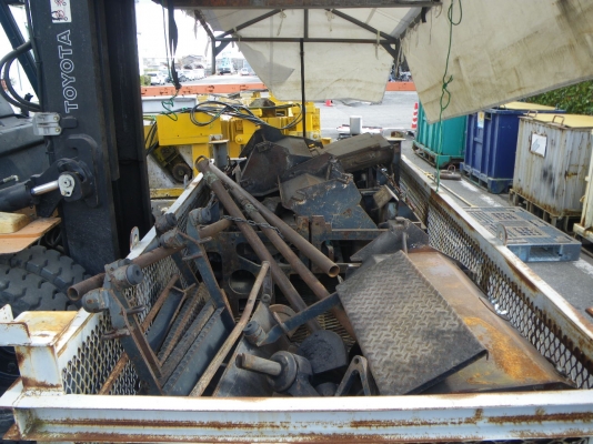 รถปูยาง 9 เมตร DEMAG รุ่น DF135P นำเข้าจากญี่ปุ่น ขายถูกครับ