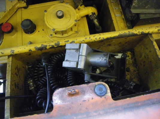 รถปูยาง 9 เมตร DEMAG รุ่น DF135P นำเข้าจากญี่ปุ่น ขายถูกครับ