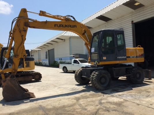 รถขุดล้อยาง Furukawa W725LSN รถนอกขายถูกมาก แค่ 800,000 บาท ด่วนครับ