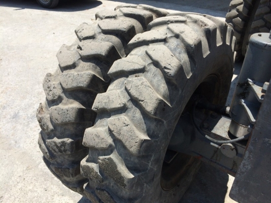 รถขุดล้อยาง Furukawa W725LSN รถนอกขายถูกมาก แค่ 800,000 บาท ด่วนครับ