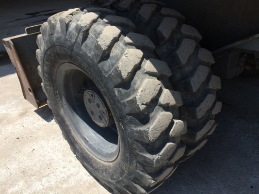 รถขุดล้อยาง Furukawa W725LSN รถนอกขายถูกมาก แค่ 800,000 บาท ด่วนครับ