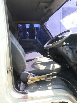 ขาย6ล้อเฮียบ สภาพพร้อมใช้งาน ทะเบียนพร้อมค่ะ