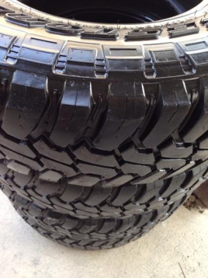 - ขายยาง 265/75/16  MUD