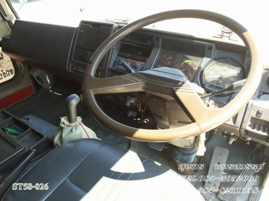 ขายด่วน รถบรรทุก 10 ล้อ HINO 185 แรง พื้นเรียบ เพลาเดียว สภาพพร้อมใช้ ราคาสุดคุ้ม