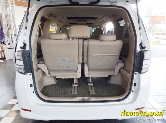 TOYOTA VELLFIRE 2.4 AT ปี 2011