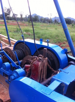 ขายปั้นจั่นสามขา