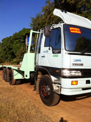 รถบรรทุก 10 ล้อ HINO KT925 195 แรงม้า ปีจดทะเบียน 2520