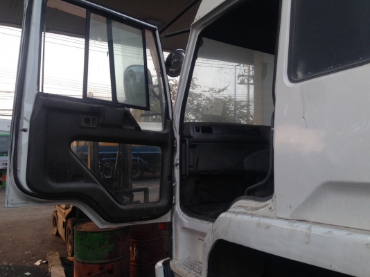 หัวเก๋ง Fuso สามใบปัด