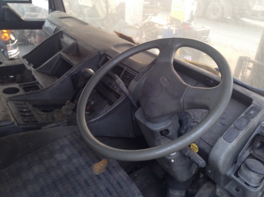 หัวเก๋ง Fuso สามใบปัด